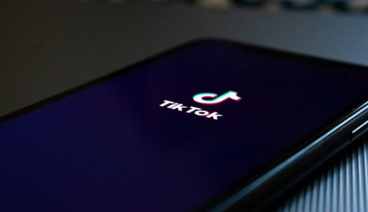 35 Ide Nama Akun TikTok Aesthetic untuk Cewek, Unik dan Mudah Diingat