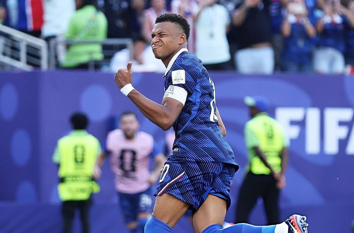 Kylian Mbappe Sindir Permainan Keras Paraguay: Mereka Enggak Niat Main Bola!