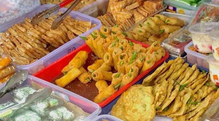 Daftar Lengkap Lokasi Berburu Takjil Gratis di Kota Jambi Ramadan 2026, Hemat Kantong Mahasiswa!