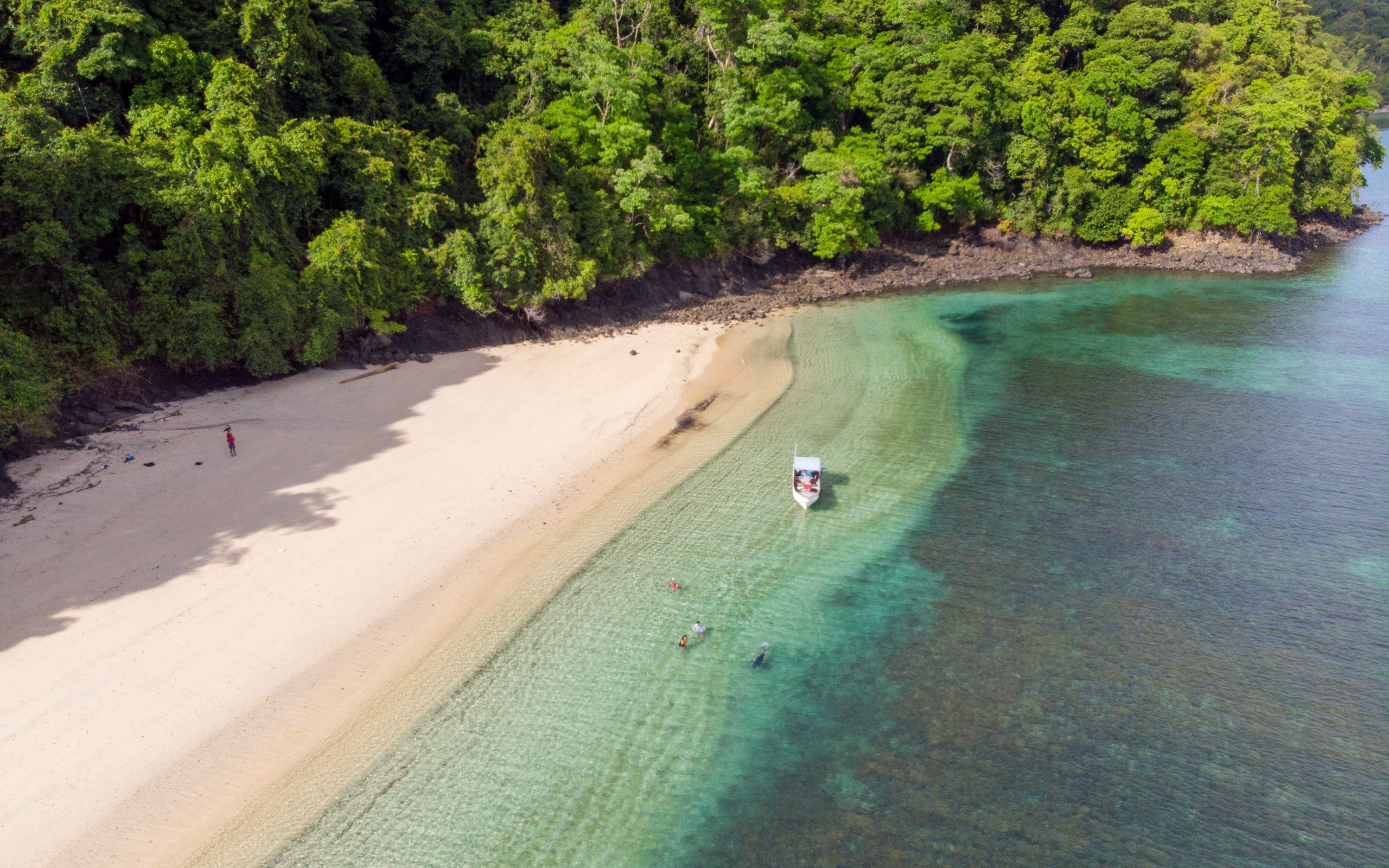6 Arti Mimpi di Pantai Indah Menurut Primbon Jawa, Pertanda Apa?