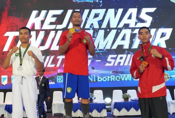 Prestasi gemilang, Personel Ditsamapta Polda Kaltara Raih Juara Kejurnas Tinju Amatir 2025