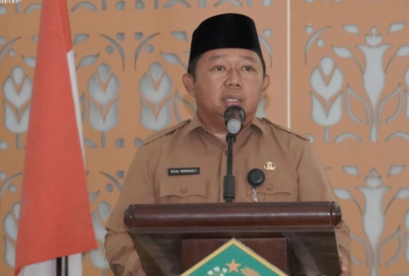Sekda Ternate Resmikan Manasik Haji Terpadu, Tekankan Layanan Ramah Jemaah Rentan