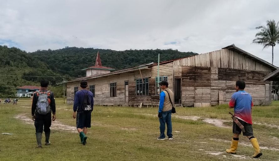 Camat Krayan Timur: Angin Kencang Rusak Fasilitas Umum dan Rumah Warga, Pemerintah Bergerak Lakukan Pendataan