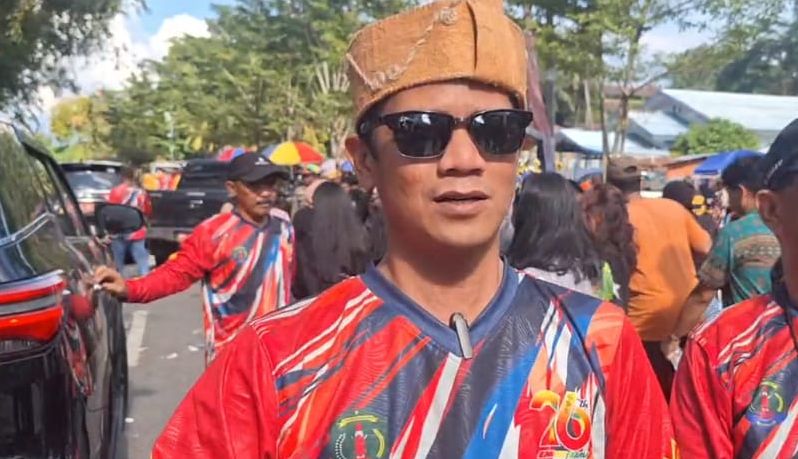 Bupati dan Istri Ikuti Tradisi Bapupur Tidung di Pawai Budaya HUT ke-26 Kabupaten Nunukan