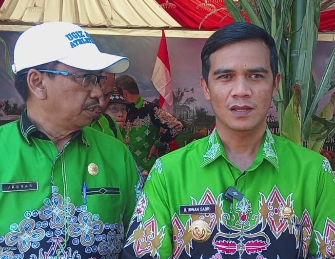 Bupati Nunukan Raih Penghargaan Adhi Bhakti Tani Nelayan