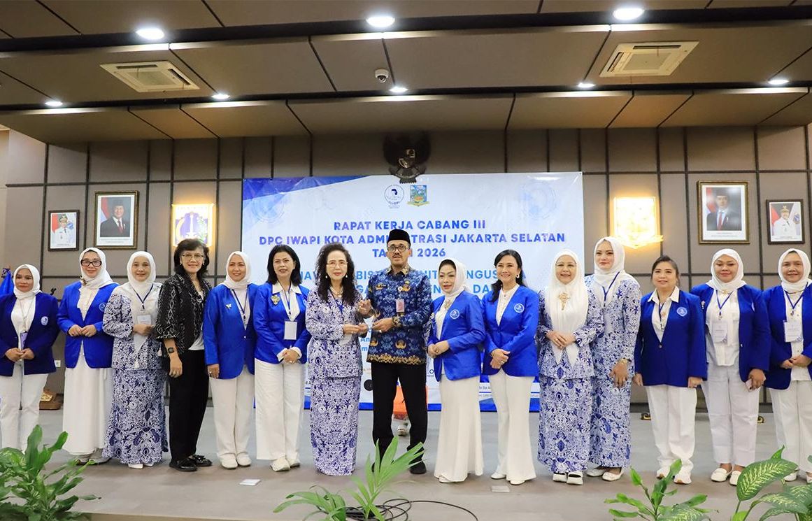 Wali Kota Jakarta Selatan Minta IWAPI Terus Berinovasi Hadapi Tantangan Krisis Ekonomi dan Energi