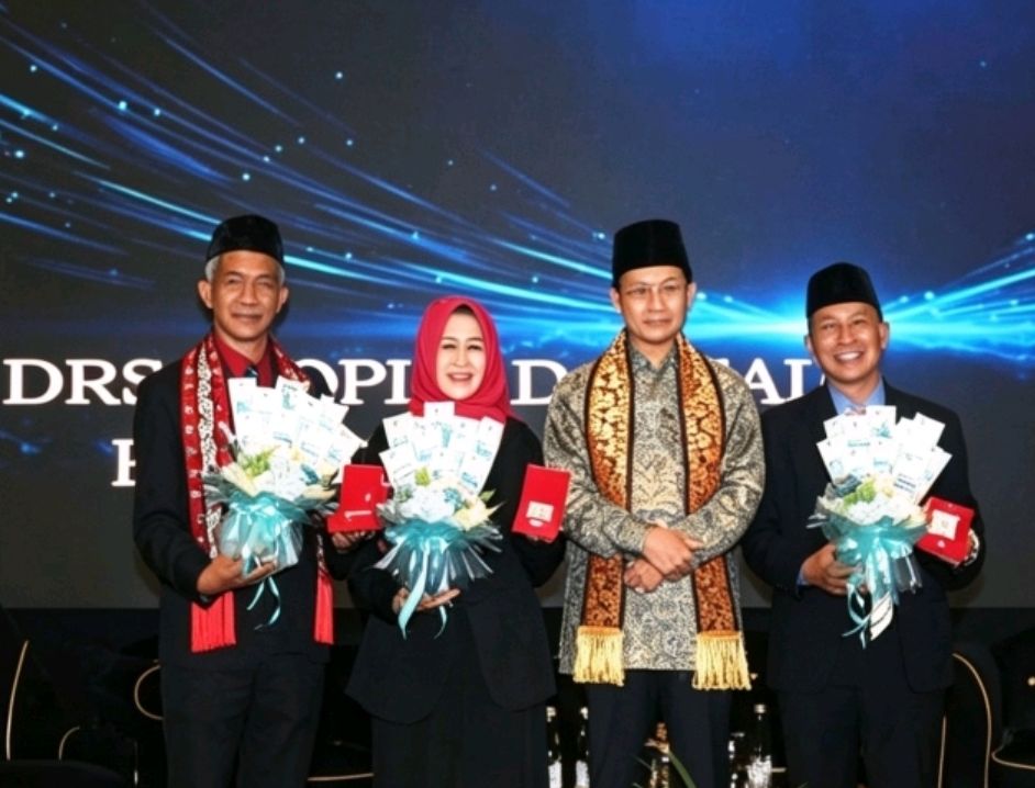 Harumkan Nama Aceh Tengah, Nopia Dorsain Terima Penghargaan Nasional dari Menteri Agama RI