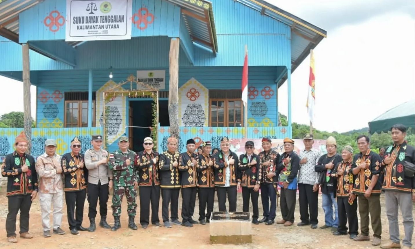 Rumah Adat Dayak Tenggalan Diresmikan, Simbol Jati Diri dan Kebanggaan Budaya di Lumbis