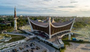 Kabar Gembira di HK ke 357 Kota Padang: Trans padang Kenakan Tarif 1 Pada 7 Agustus