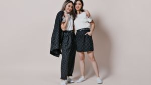 Kecenderungan Gaya Monokrom di Kalangan Wanita Kontemporer