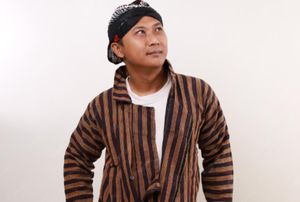 Daftar 100 Kosakata Bahasa Jawa Halus Lengkap dengan Terjemahannya