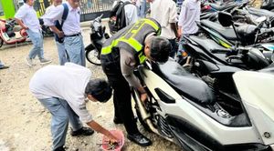 Gelar Polantas Menyapa , Satlantas Polres Merangin Edukasi Pelajar dan Amankan 15 Knalpot Brong di SMKN 1