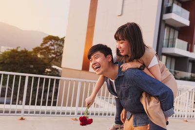 17 Caption Selamat Pagi Bersama Pacar yang Romantis, Bikin Hari Jadi Lebih Manis