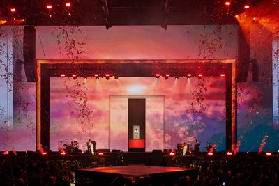 Sukses Besar! Konser Solo Kedua Doyoung NCT Doors Bikin 18.000 Penonton Terpukau