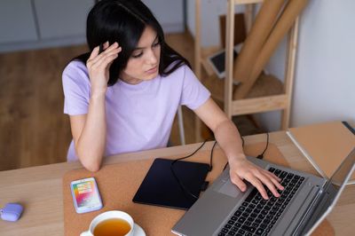 4 Cara Membuat Abstrak Otomatis Secara Online, Cepat dan Gratis