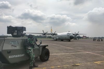 Kopasgat TNI AU Diterjunkan Evakuasi 442 Penumpang Saudi Airlines Akibat Ancaman Bom