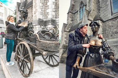 Demi Keberuntungan, Turis Ramai Raba Payudara Patung Molly Malone hingga Rusak