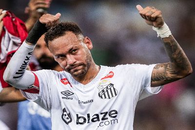 Neymar Perpanjang Kontrak dengan Klub Masa Kecilnya hingga Akhir 2025