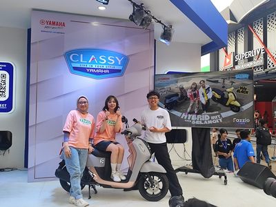 Yamaha Fazzio Hybrid Punya 2 Warna Two Tone Baru, Gen Z Auto Melirik!
