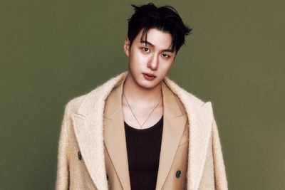 Shin Seung Ho Dinyatakan Bebas Wajib Militer Karena Cedera ACL