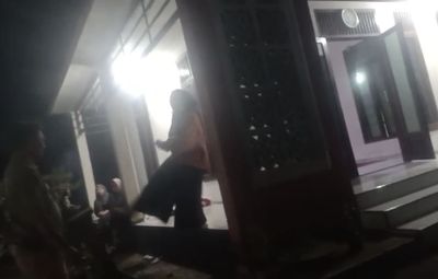 Mahasiswi Diduga Depresi Ngamuk di Liposos Jember, Rusak Bonsai dan Acak-Acak Musala