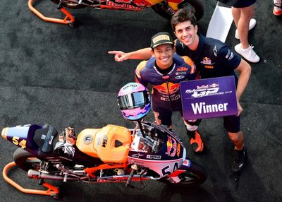 Profil Veda Ega Pratama, Pembalap Muda Indonesia Ukir Sejarah Double Winner di Sirkuit Mugello Italia