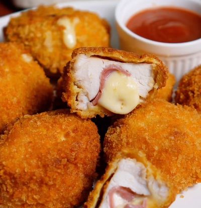 Mini Cordon Bleu: Camilan Gurih dengan Isian Leleh yang Menggoda