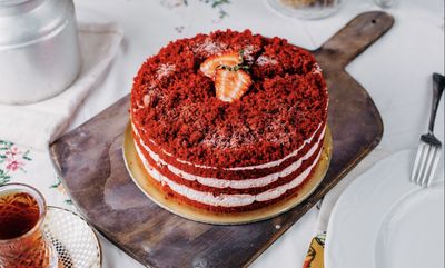 17 Ide Nama Usaha Cake Red Velvet Kekinian yang Bikin Brand Kamu Auto Dilirik!