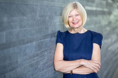 Tampak 10 Tahun Lebih Muda dengan French Bob: Gaya Rambut Favorit Wanita di Atas 50