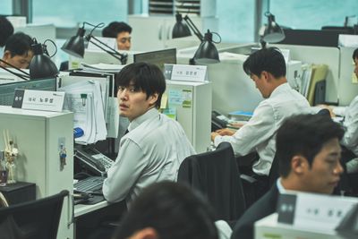 Detail Lengkap Wall to Wall, Film Korea Terbaru Netflix: Sinopsis, Fakta Menarik, sampai Jadwal Tayang