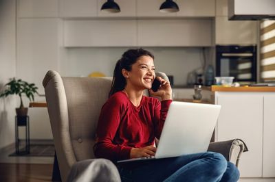4 Zodiak Ini Ternyata Paling Cocok Kalau WFH, Capricorn sampai Cancer!