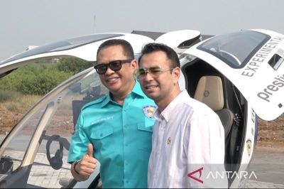 Taksi Terbang EHang 216-s Mengudara, Bawa Raffi Ahmad Keliling PIK 2