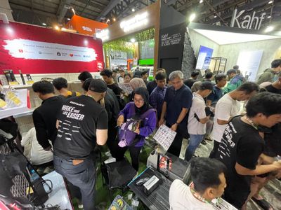 Memasuki Waktu Liburan, Perlengkapan Camping dan Outdoor Jadi Incaran di Indofest 2025