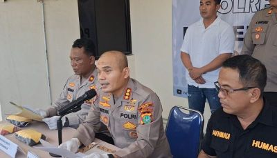 Polisi Tangkap Badut Mesum di Bekasi: Sempat Lari hingga Naik ke Atap Rumah
