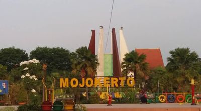 10 Tempat Wisata Mojokerto Terbaru 2025 yang Lagi Hits, Cocok untuk Liburan Keluarga!