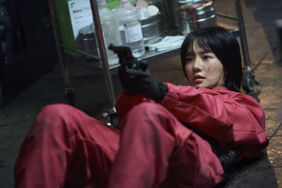 Kenapa Park Gyu Young Selamatkan Lee Jin Wook di Squid Game 3? Ternyata Ini Alasannya!