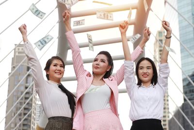 Mengenal Mindful Living: Kunci Mengelola Keuangan dengan Seimbang