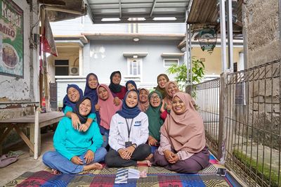 Ibu Hebat, Keluarga Kuat: Cerita Perubahan dari Program Mekaar