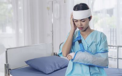 Stop! 4 Kebiasaan Ini Setelah Jam 5 Sore Biar Gak Kena Stroke di Usia 20-an