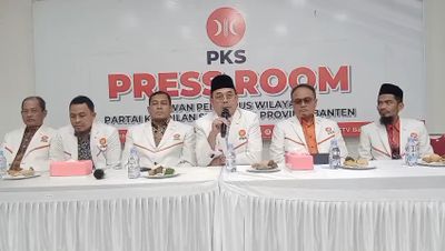 Imbas Memo Titip Siswa, Wakil Ketua DPRD Banten Budi Prayogo Dicopot