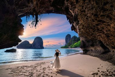 5 Arti Mimpi di Pantai Menurut Primbon Jawa, Tanda Perubahan dalam Hidup?