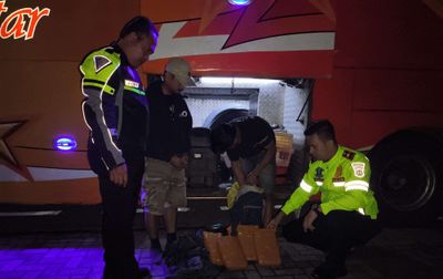 Bawa Ganja 4 Kg dalam Ransel, Pemuda Asal Medan Diringkus di Jalan Tol Lampung