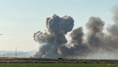 Gudang Kembang Api Meledak di California, Tujuh Orang Masih Hilang