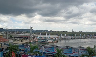 BMKG Peringatkan Potensi Cuaca Ekstrem di Lampung hingga Awal Januari 2026