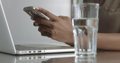 Digital Detox, Kenapa Makin Jadi Investasi Kesehatan Penting di 2025?