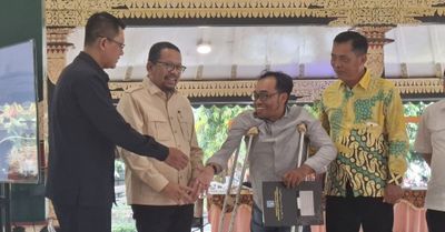 Wakil Kepala Staf Kepresidenan Tinjau Koperasi Desa Merah Putih di Sleman, Sebut Jadi Contoh Terbaik Nasional