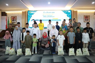 Lebaran Anak Yatim, Kanwil Kemenag Lampung Bagikan Paket Bingkisan