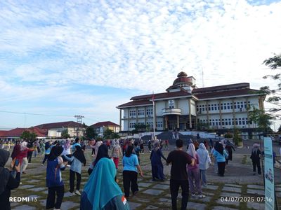 Kolaborasi Seperadik, Senam Pagi Hingga Gerakan Pangan Murah
