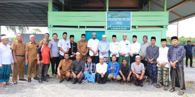 Gubernur Aceh Kunjungi Dayah Istiqamatuddin, Janji Dukung Pembangunan