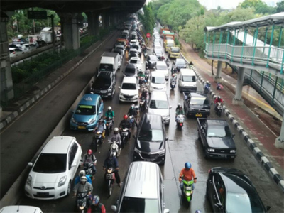 Jakarta Vs Macet, AI dan Transjakarta Jadi Andalan